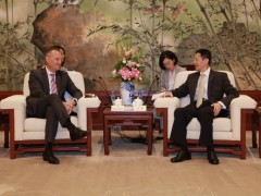 上海市副市长会见液化空气中华区CEO