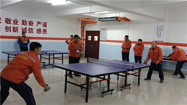 15 举办乒乓球比赛活动 1.jpg