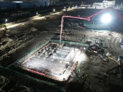 福建福海创空分项目取得重大突破：分馏塔冷箱基础浇筑顺利完成